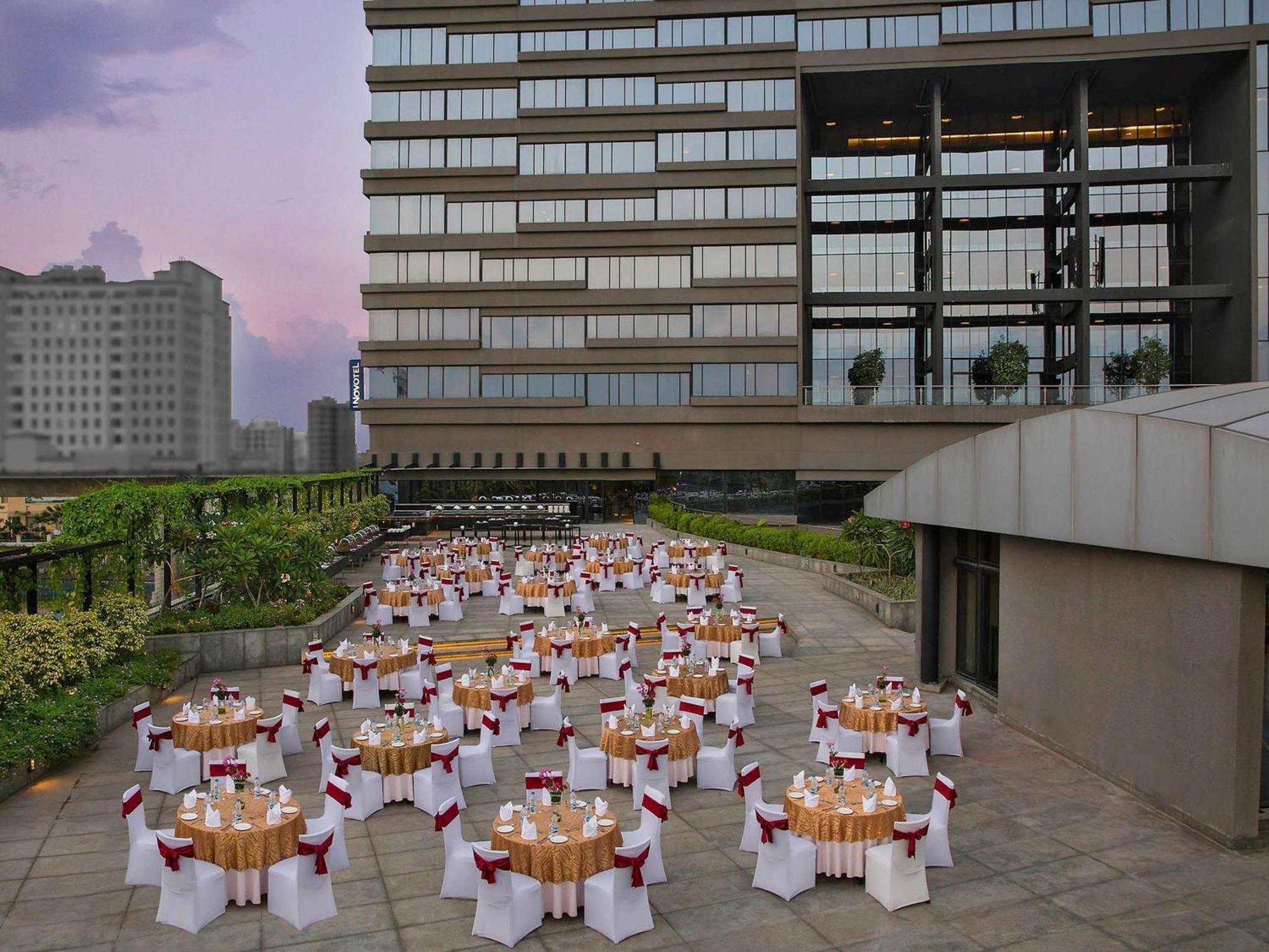 Novotel Kolkata Hotel And Residences Calcutá Exterior foto The Park, Hyderabad